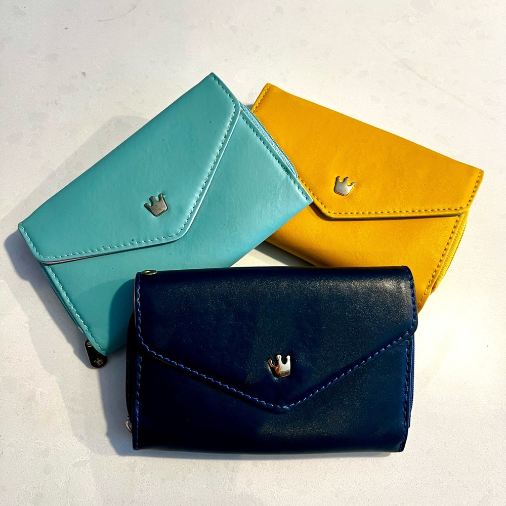 3 FOR $10 Disney Princess Crown Wallet Set of 3